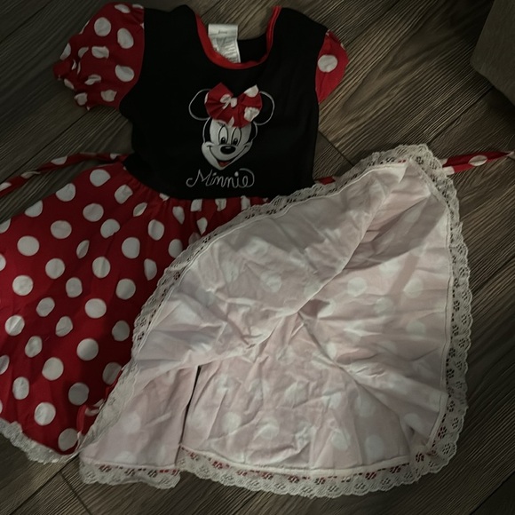Walt Disney Studios Kids Minnie Mouse Dress, medium Kids, Like New Condition - Picture 2 of 11